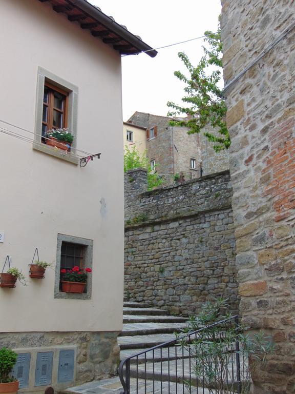 コルトーナDomus Ghibellinae- Fonte Di San Benedettoアパートメント 部屋 写真